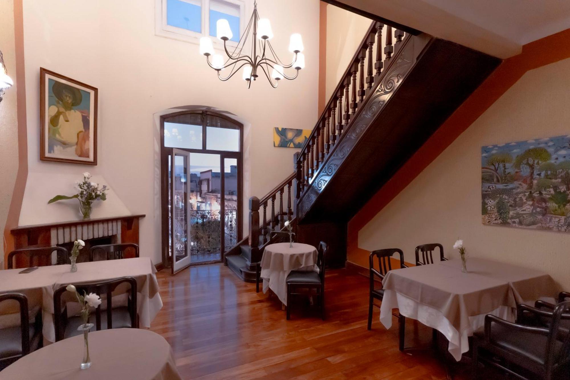Hotel Colonial Салта Екстериор снимка