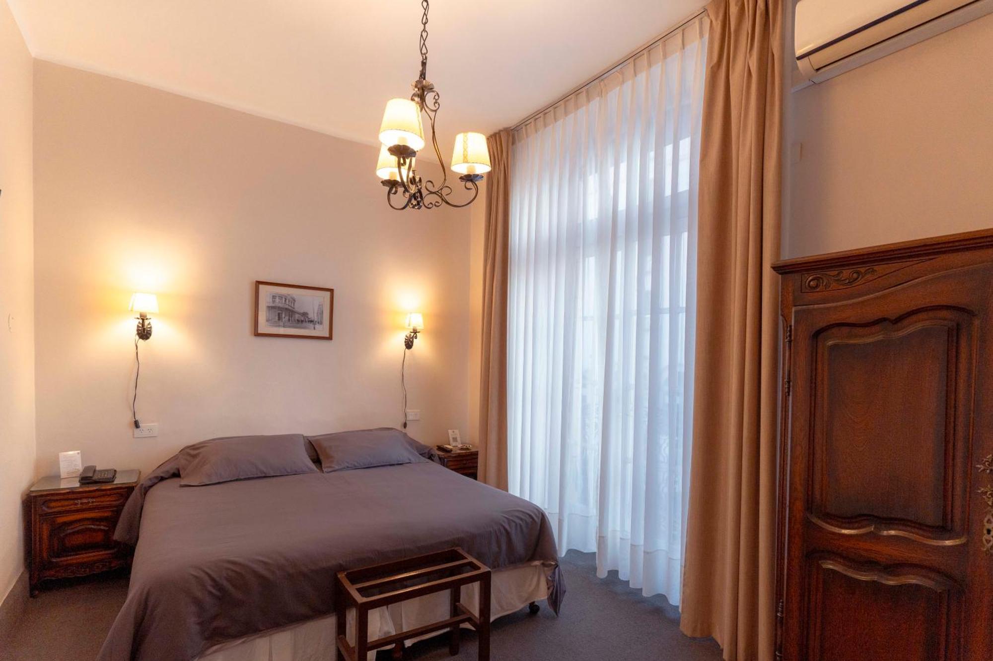 Hotel Colonial Салта Екстериор снимка