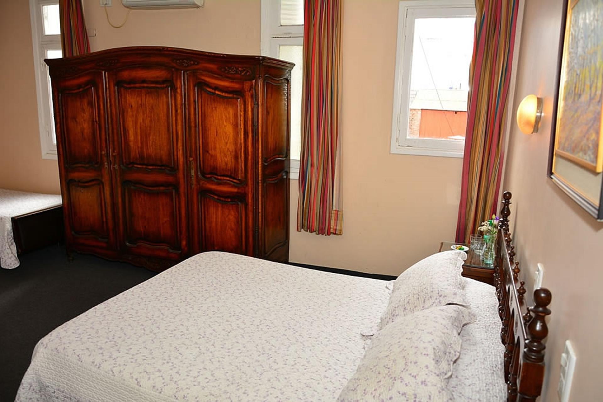 Hotel Colonial Салта Екстериор снимка